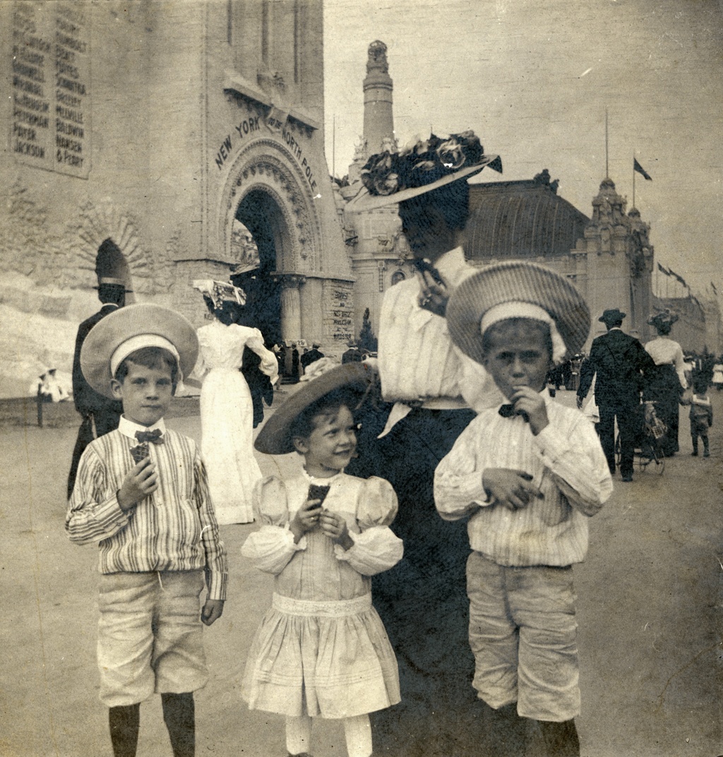 Children eating ice cream at the 1904 World's Fair